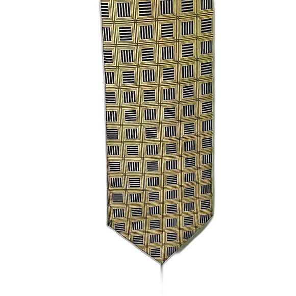 Nautica Tie 100 Percent Silk Greenish Yellow and Black Width 3.75" - Picture 1 of 7